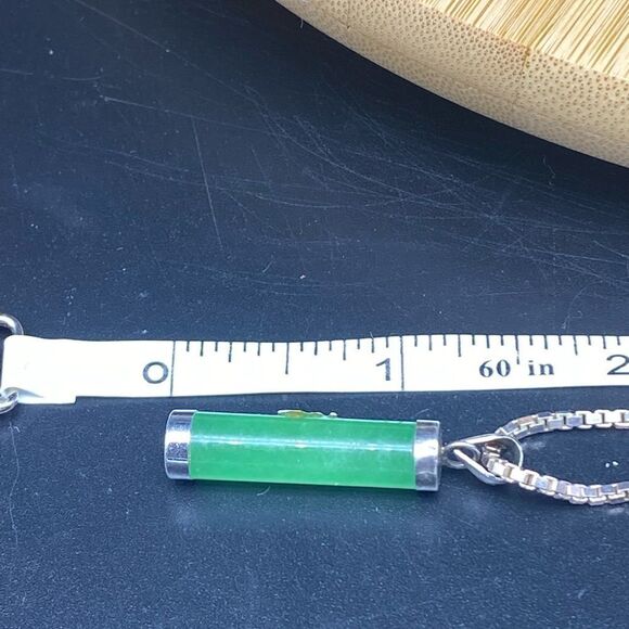 Icy Mint Green Jade drop pendant with Chinese character on 925 22” box chain - Picture 4 of 12